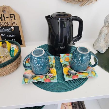Chez Jeff & Aurelie 호텔 드라기냥 외부 사진